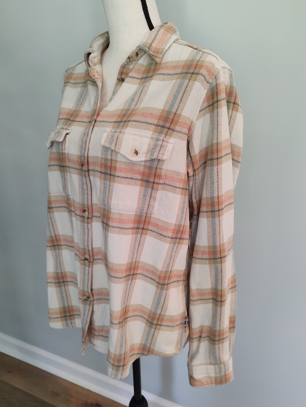 Fjallraven Ovik Heavy Flannel Relaxed Fit Shirt Women’s Gorpcore Cream Orange M - Picture 4 of 16
